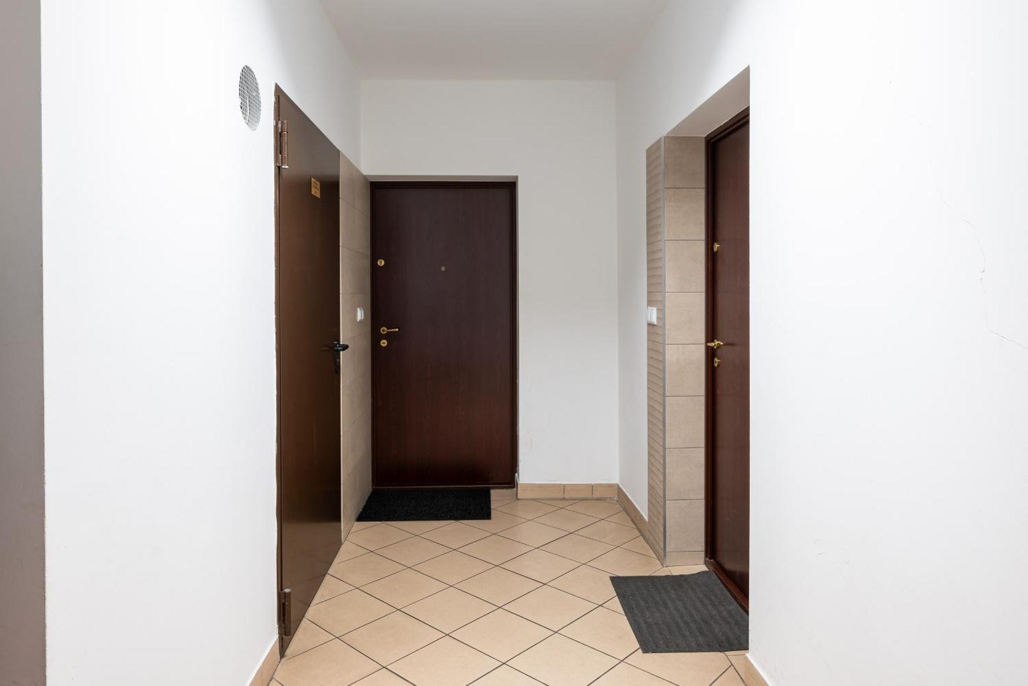 Park Praski 2-Bedroom Apartment Варшава Экстерьер фото